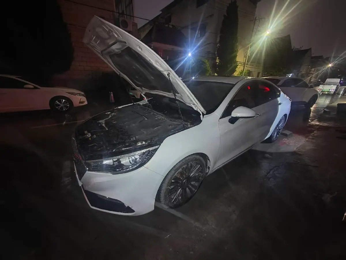 2019 HongQi H5 1.8T 180HP L4 6AT,autocango,china used car exporter,china ev exporter,chinese used car exporter,chinese used ev exporter