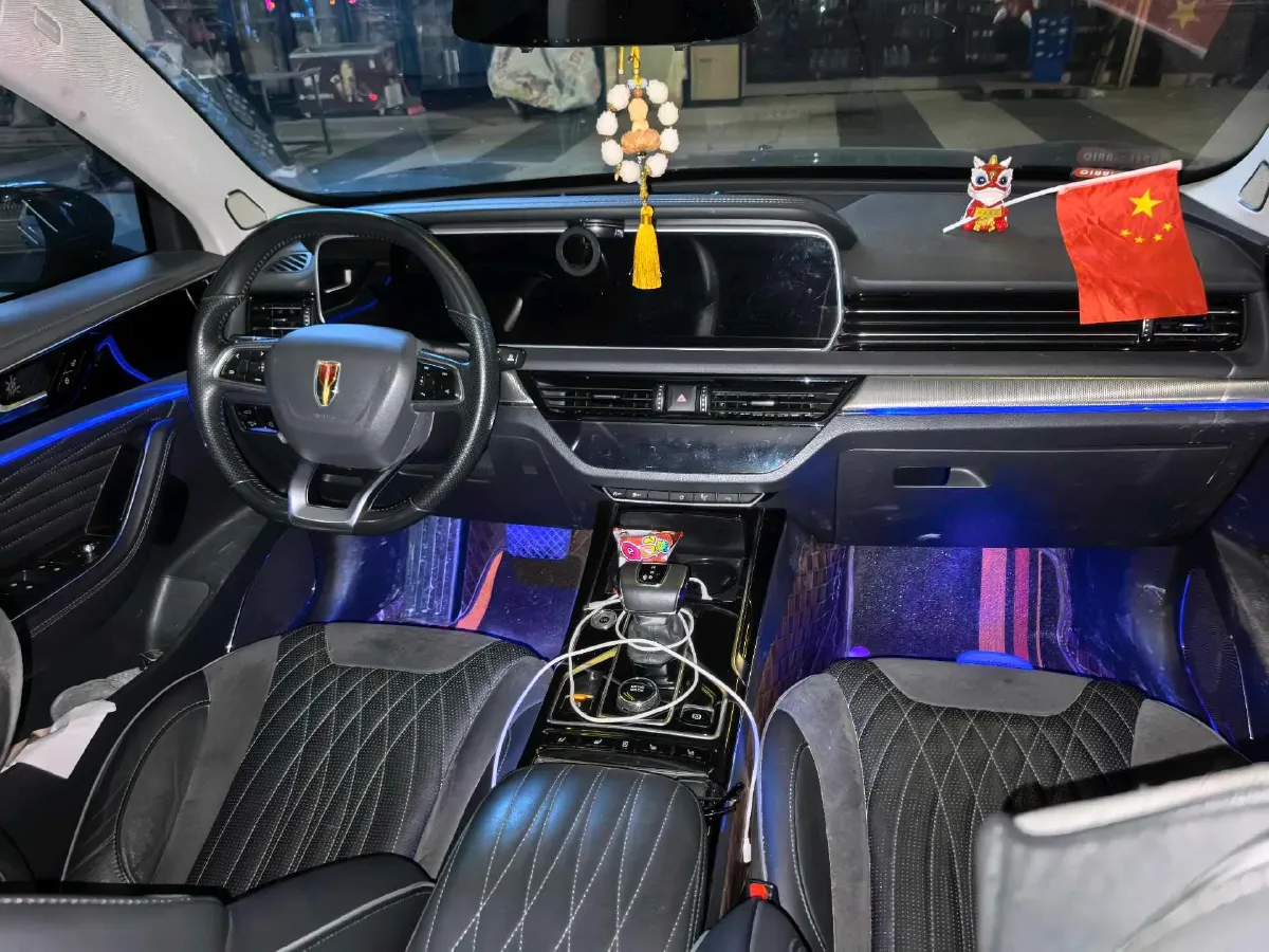 2022 HongQi HS5 2.0T 224HP L4 6AT,autocango,china used car exporter,china ev exporter,chinese used car exporter,chinese used ev exporter