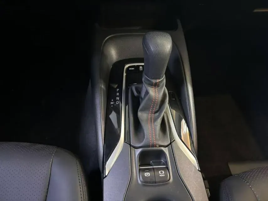 2021 Toyota Corolla 1.2T 116HP L4 CVT,autocango,china used car exporter,china ev exporter,chinese used car exporter,chinese used ev exporter