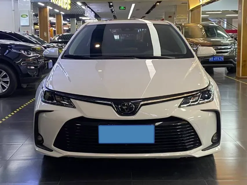 2021 Toyota Corolla 1.2T 116HP L4 CVT,autocango,china used car exporter,china ev exporter,chinese used car exporter,chinese used ev exporter
