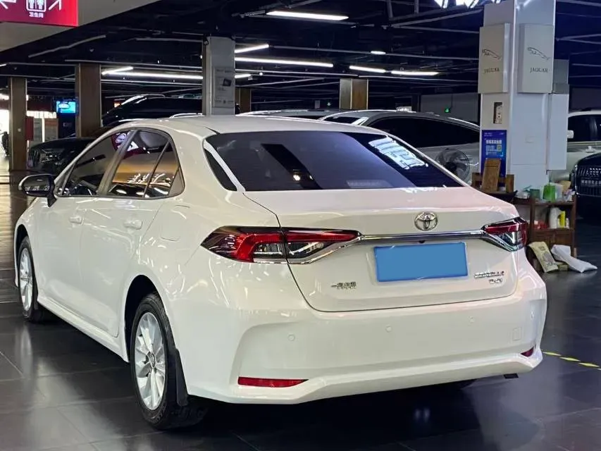 2021 Toyota Corolla 1.2T 116HP L4 CVT,autocango,china used car exporter,china ev exporter,chinese used car exporter,chinese used ev exporter