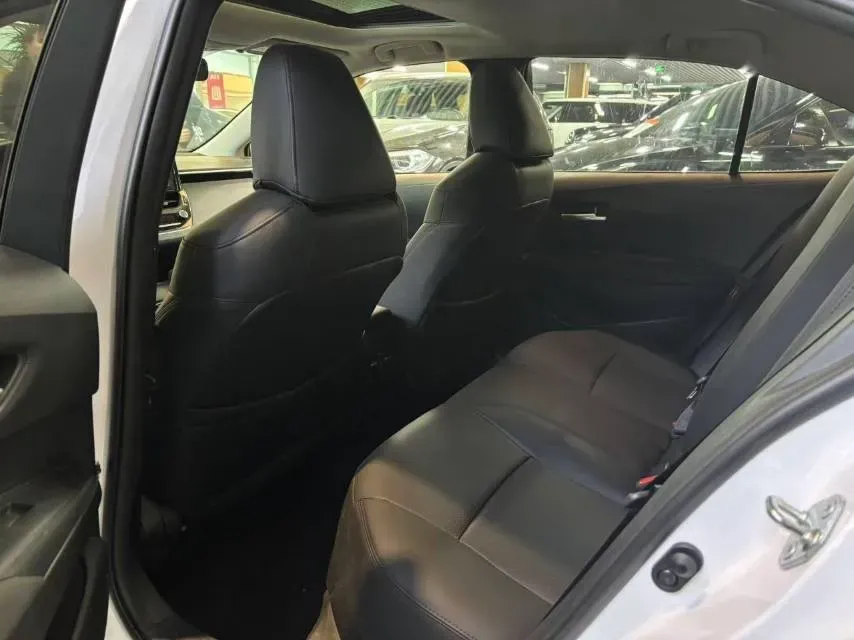 2021 Toyota Corolla 1.2T 116HP L4 CVT,autocango,china used car exporter,china ev exporter,chinese used car exporter,chinese used ev exporter