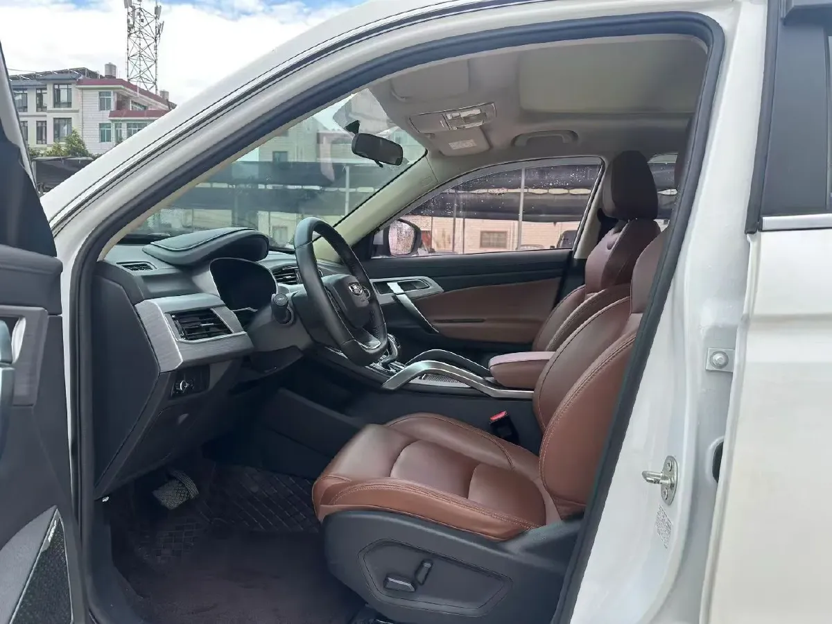 2021 Geely Azkarra 1.8T 184HP L4 7DCT,autocango,china used car exporter,china ev exporter,chinese used car exporter,chinese used ev exporter