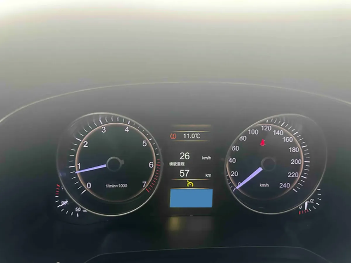 2017 HongQi H7 1.8T 188HP L4 6AT,autocango,china used car exporter,china ev exporter,chinese used car exporter,chinese used ev exporter