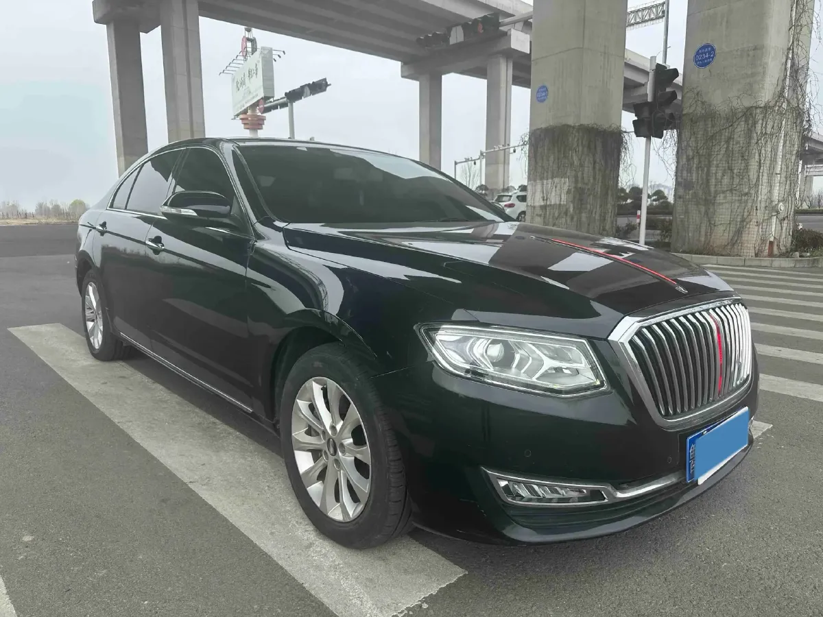2017 HongQi H7 1.8T 188HP L4 6AT,autocango,china used car exporter,china ev exporter,chinese used car exporter,chinese used ev exporter
