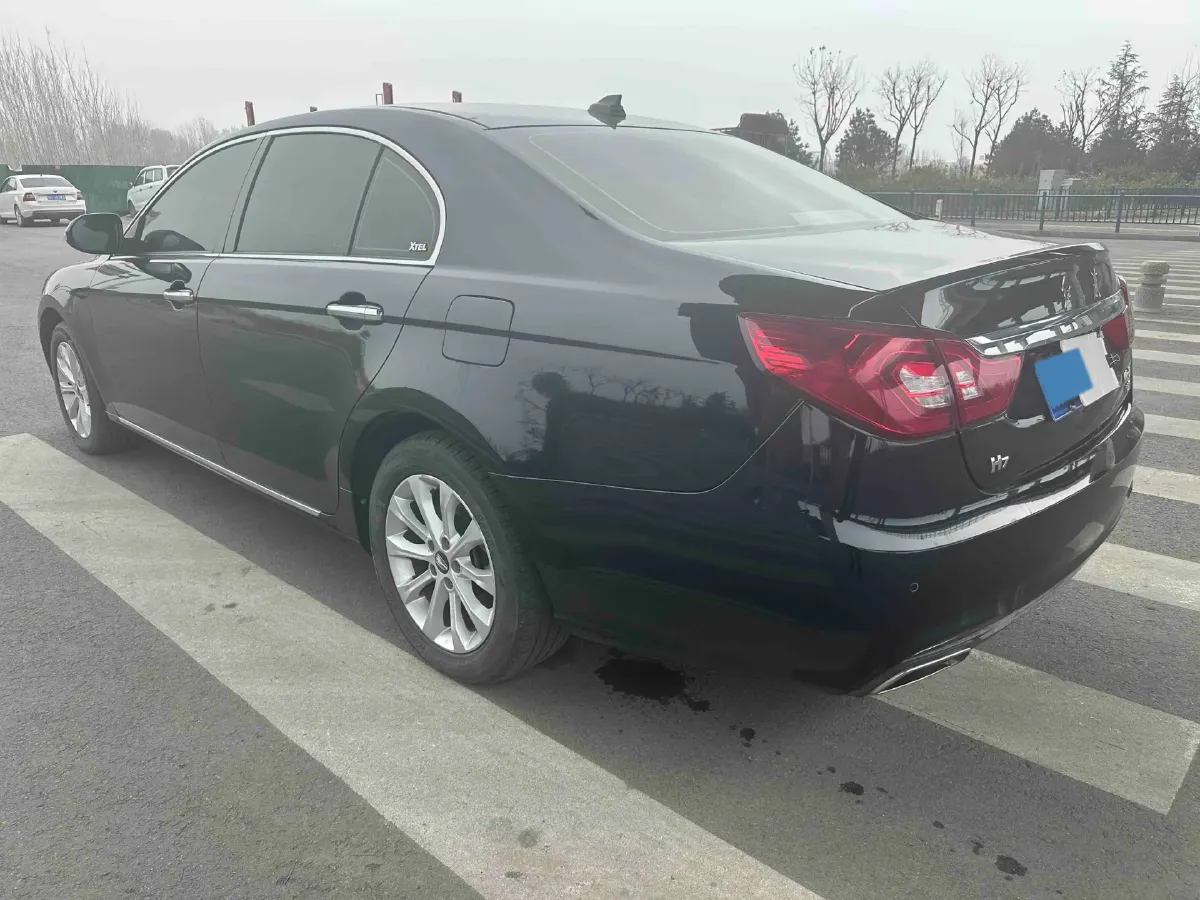 2017 HongQi H7 1.8T 188HP L4 6AT,autocango,china used car exporter,china ev exporter,chinese used car exporter,chinese used ev exporter