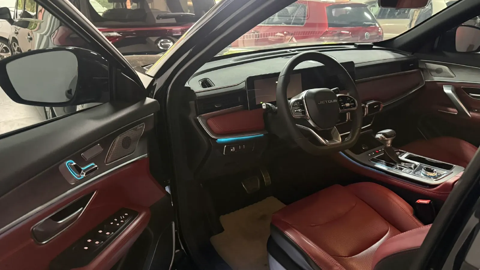 2021 Jetour X70 Plus 1.6T 197HP L4 7DCT,autocango,china used car exporter,china ev exporter,chinese used car exporter,chinese used ev exporter