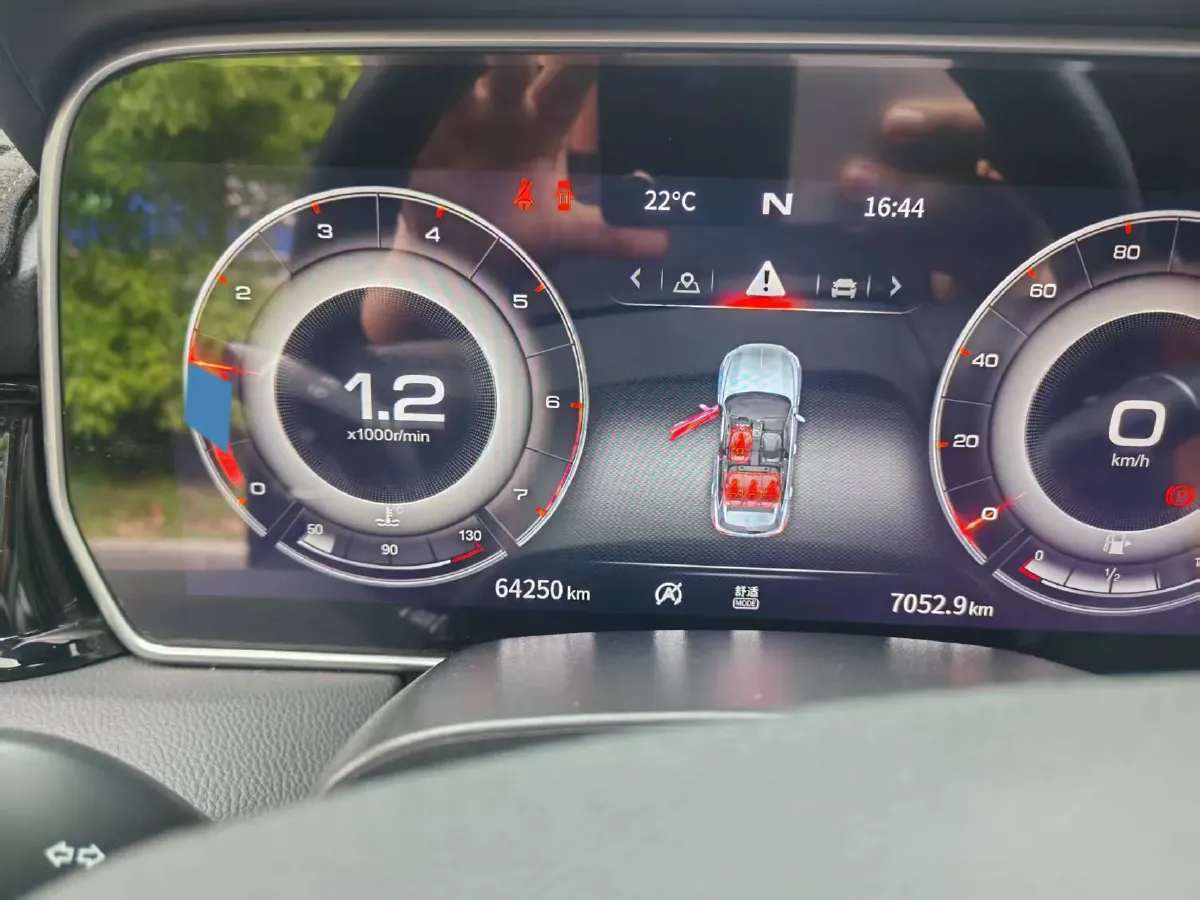 2022 HongQi HS5 2.0T 224HP L4 6AT,autocango,china used car exporter,china ev exporter,chinese used car exporter,chinese used ev exporter