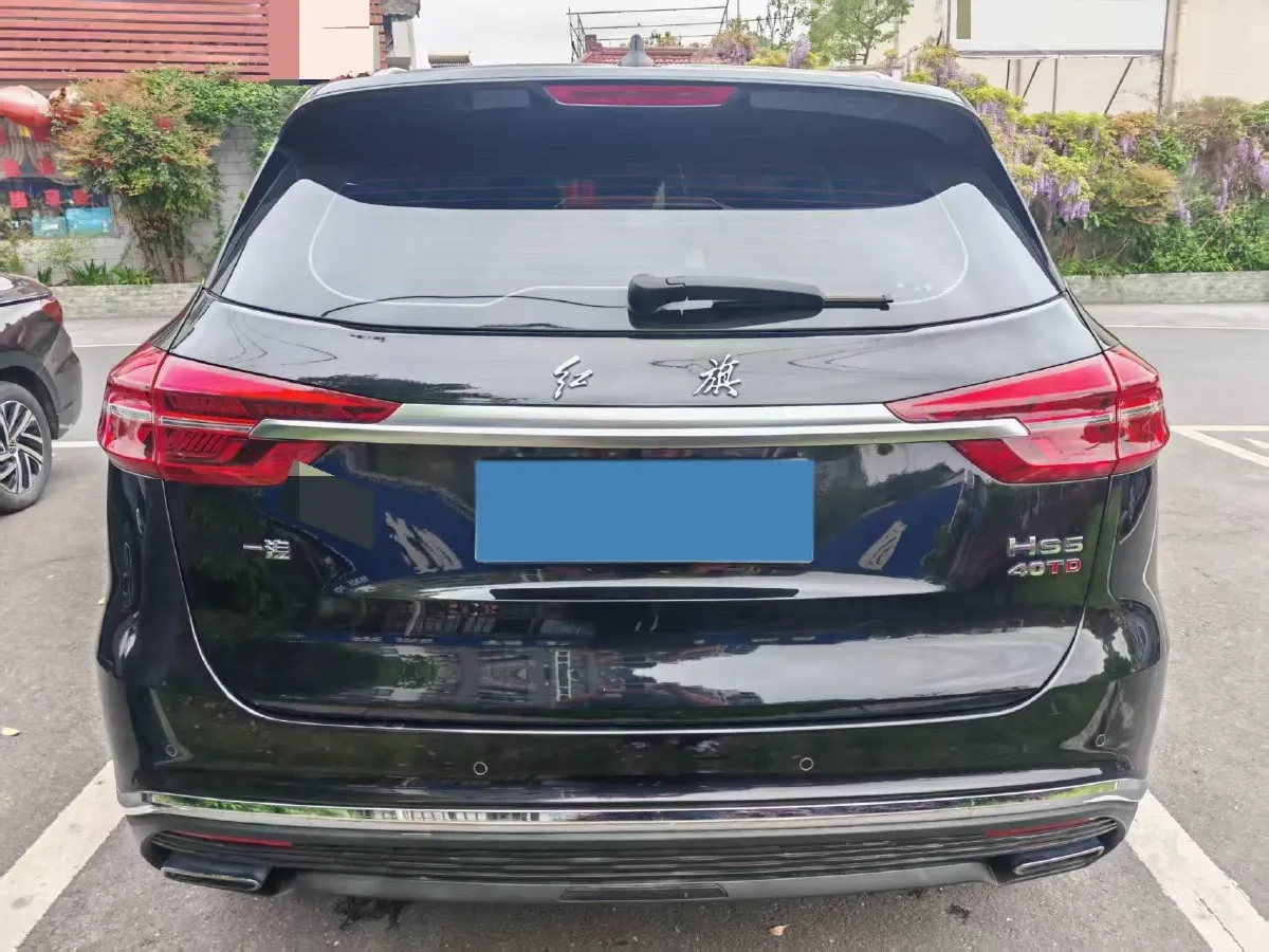2022 HongQi HS5 2.0T 224HP L4 6AT,autocango,china used car exporter,china ev exporter,chinese used car exporter,chinese used ev exporter