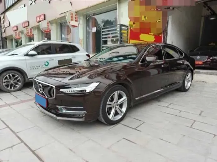 2019 Infiniti Q70 2.0T 211HP L4 7AT,autocango,china used car exporter,china ev exporter,chinese used car exporter,chinese used ev exporter