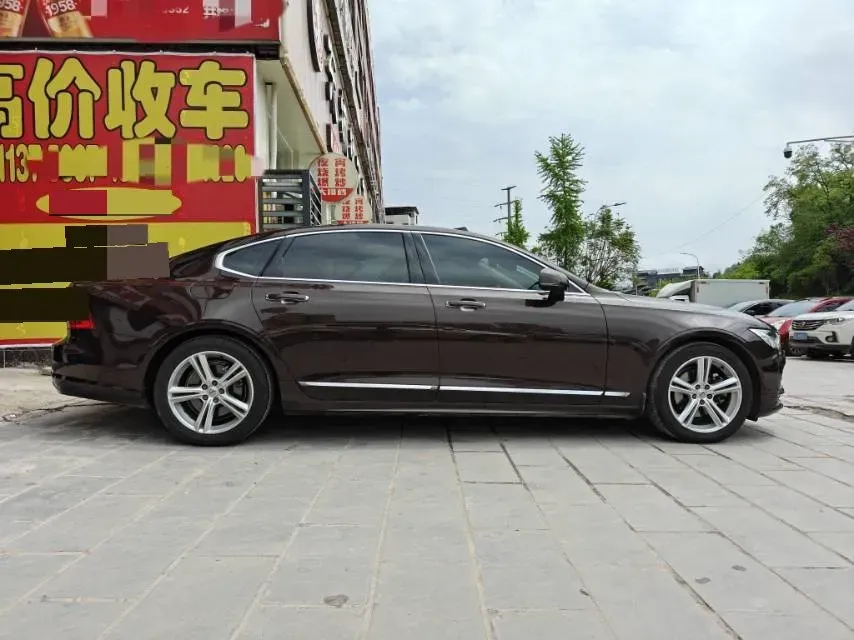 2019 Infiniti Q70 2.0T 211HP L4 7AT,autocango,china used car exporter,china ev exporter,chinese used car exporter,chinese used ev exporter