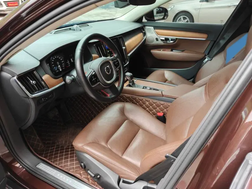 2019 Infiniti Q70 2.0T 211HP L4 7AT,autocango,china used car exporter,china ev exporter,chinese used car exporter,chinese used ev exporter