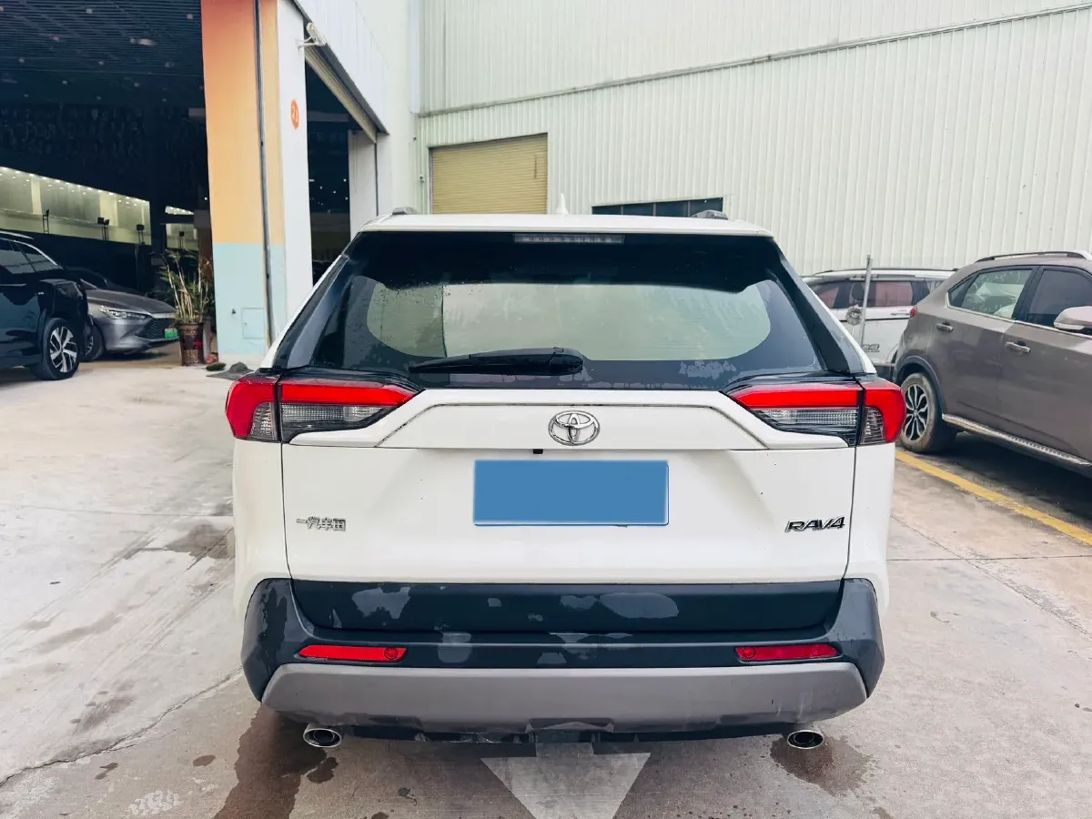 2020 Toyota RAV4 2.0L 171HP L4 CVT,autocango,china used car exporter,china ev exporter,chinese used car exporter,chinese used ev exporter