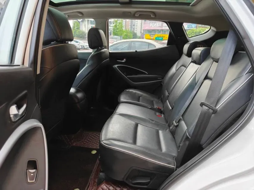 2017 Hyundai Santafe 2.0T 245HP L4 6AT,autocango,china used car exporter,china ev exporter,chinese used car exporter,chinese used ev exporter