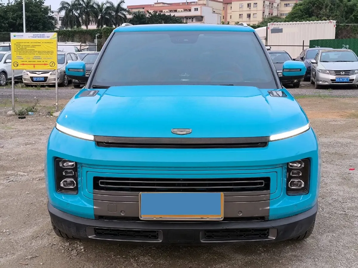 2020 Geely ICON 1.5T 177HP L3 7DCT,autocango,china used car exporter,china ev exporter,chinese used car exporter,chinese used ev exporter