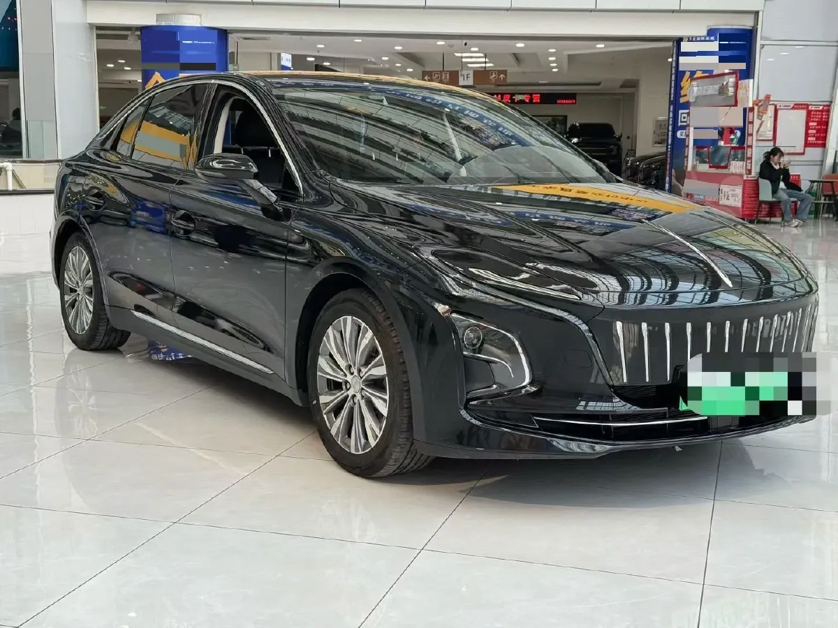 2024 HongQi E-QM5 BEV 60KWH,autocango,china used car exporter,china ev exporter,chinese used car exporter,chinese used ev exporter