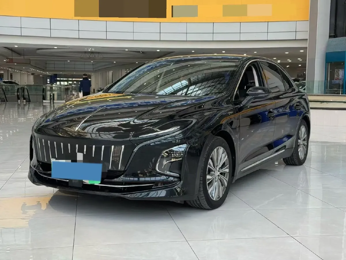 2024 HongQi E-QM5 BEV 60KWH,autocango,china used car exporter,china ev exporter,chinese used car exporter,chinese used ev exporter