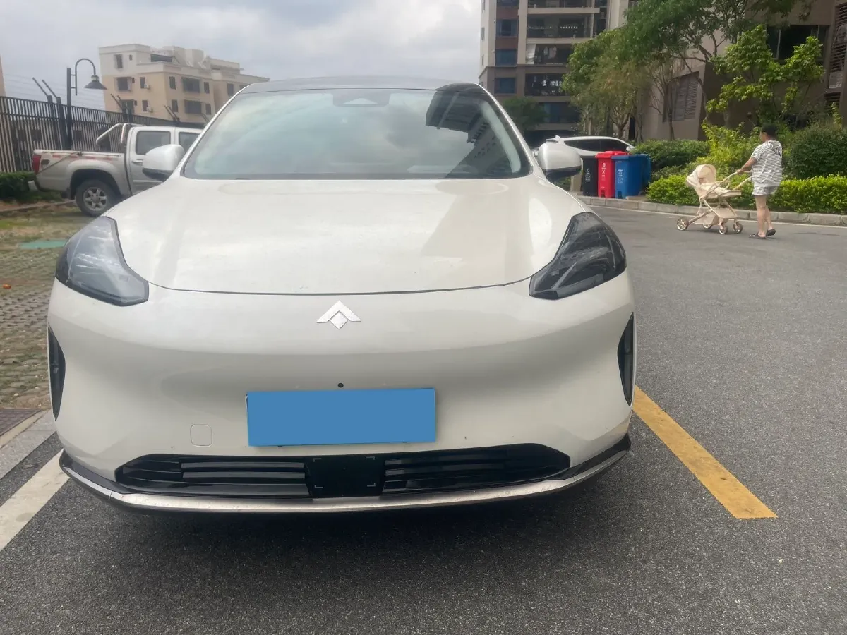 2023 HYPTEC HT BEV 80KWH,autocango,china used car exporter,china ev exporter,chinese used car exporter,chinese used ev exporter
