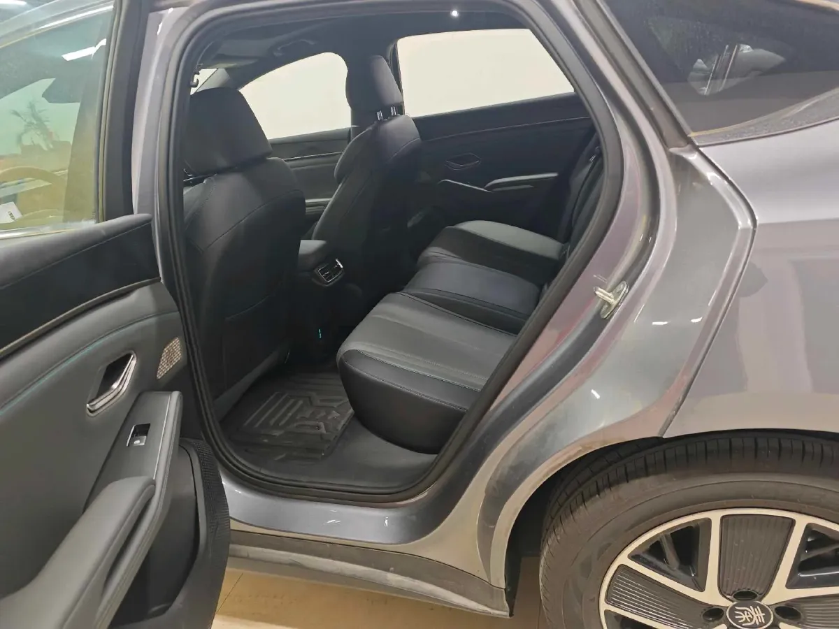 2025 BYD QinL 1.5L 101HP L4 E-CVT PHEV 15.87KWH,autocango,china used car exporter,china ev exporter,chinese used car exporter,chinese used ev exporter