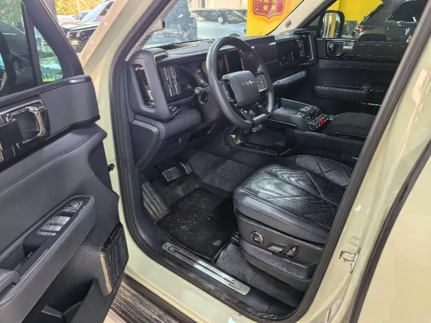 2023 FangChengBao Bao 5 1.5T 194HP L4 E-CVT PHEV 31.8KWH,autocango,china used car exporter,china ev exporter,chinese used car exporter,chinese used ev exporter