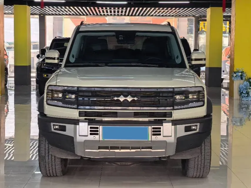 2023 FangChengBao Bao 5 1.5T 194HP L4 E-CVT PHEV 31.8KWH,autocango,china used car exporter,china ev exporter,chinese used car exporter,chinese used ev exporter