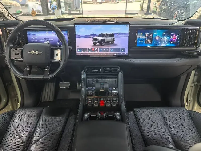 2023 FangChengBao Bao 5 1.5T 194HP L4 E-CVT PHEV 31.8KWH,autocango,china used car exporter,china ev exporter,chinese used car exporter,chinese used ev exporter