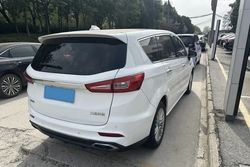 2017 LiFan XuanLang 1.8L 133HP L4 5MT,autocango,china used car exporter,china ev exporter,chinese used car exporter,chinese used ev exporter