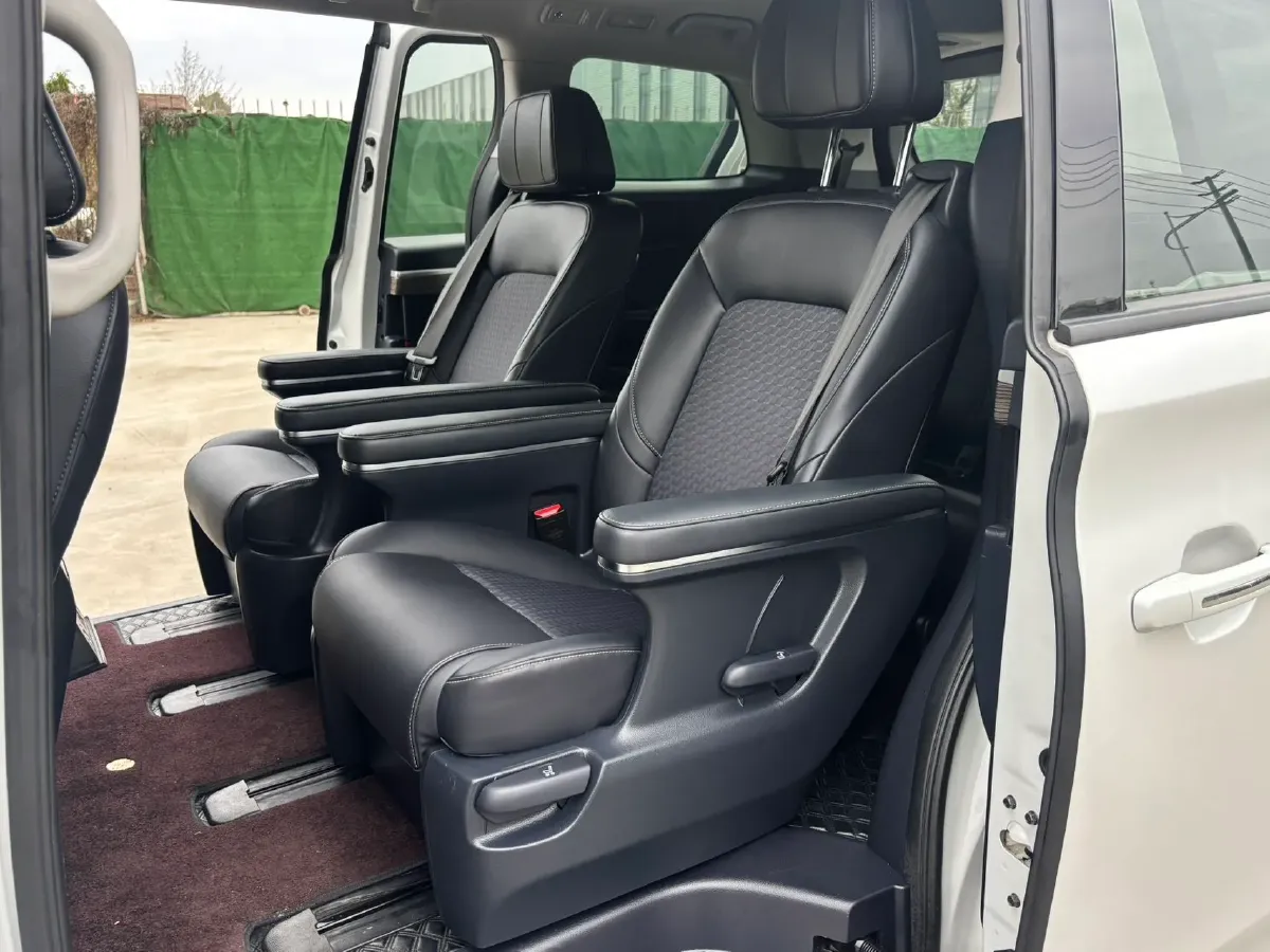 2023 GAC Trumpchi M8 2.0T 252HP L4 8AT,autocango,china used car exporter,china ev exporter,chinese used car exporter,chinese used ev exporter