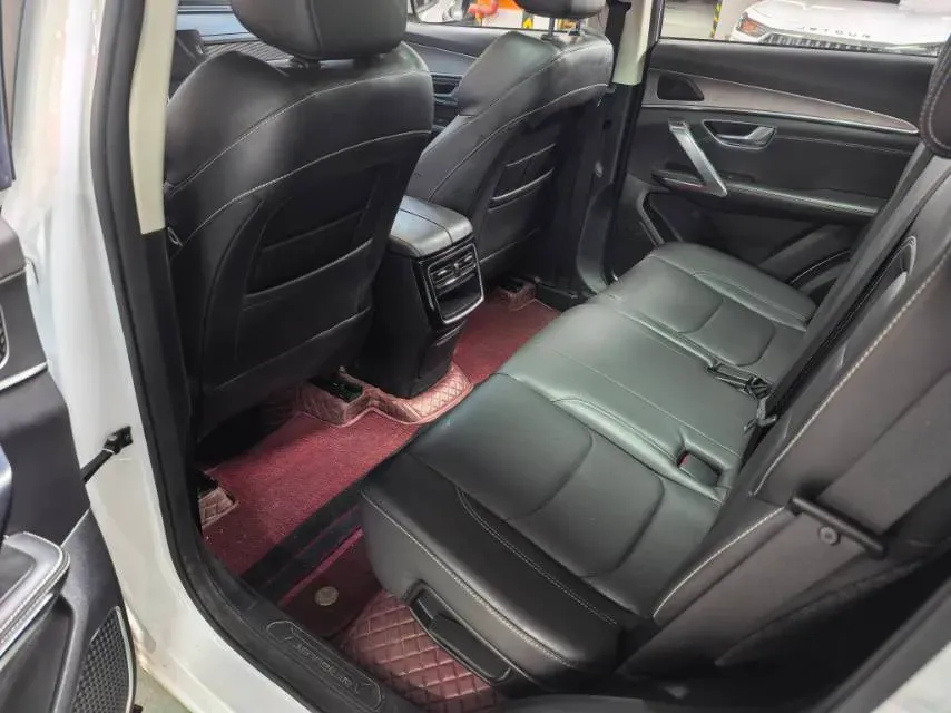 2021 ChangAn CS75 1.5T 178HP L4 6MT,autocango,china used car exporter,china ev exporter,chinese used car exporter,chinese used ev exporter