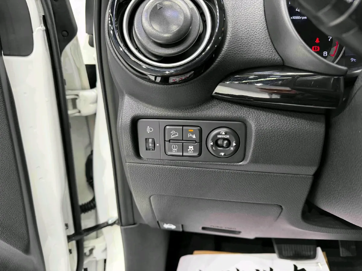 2021 Kia KX1 1.4L 100HP L4 CVT,autocango,china used car exporter,china ev exporter,chinese used car exporter,chinese used ev exporter