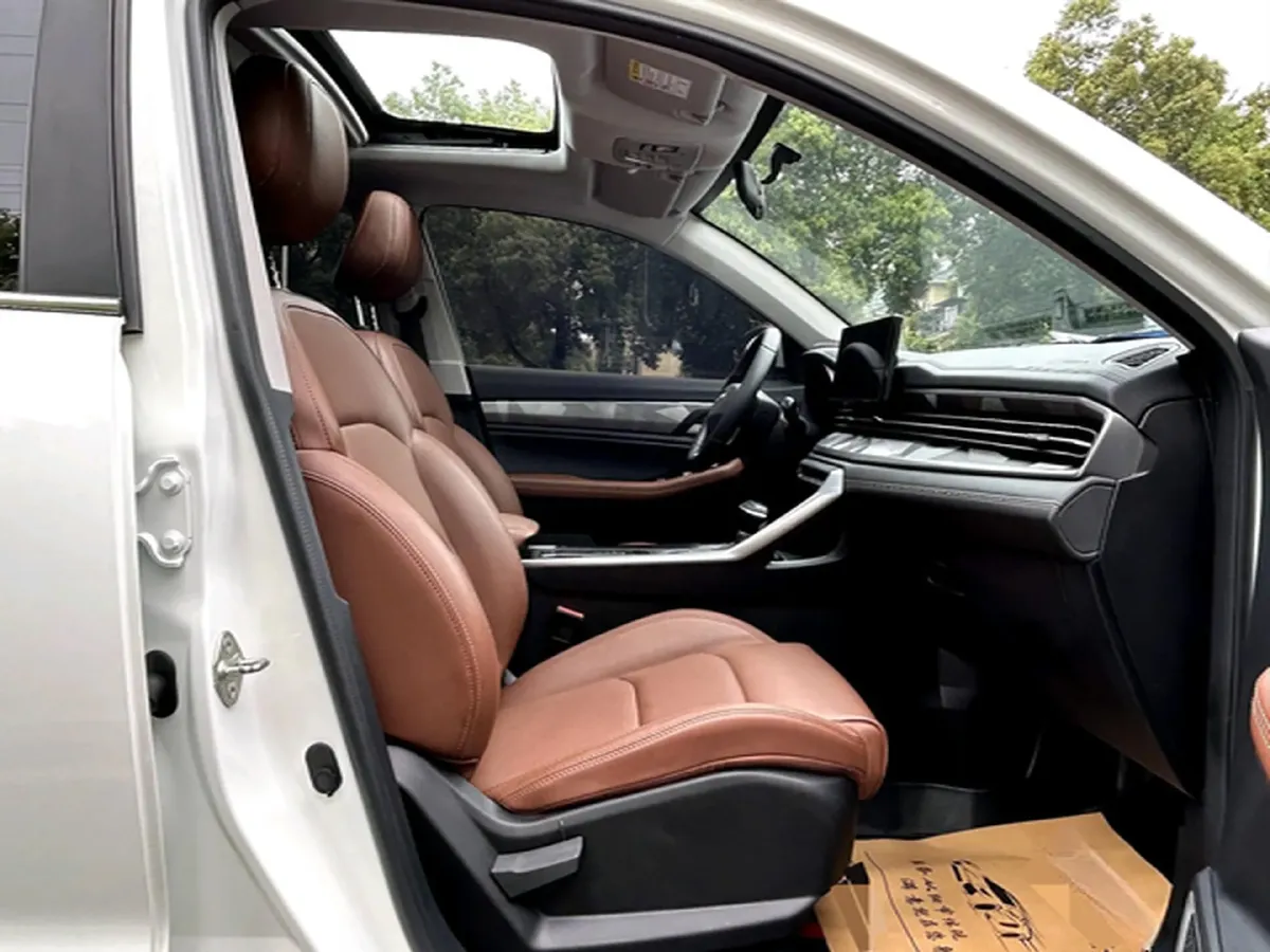 2021 Geely Vision X6 1.4T 141HP L4 6AT,autocango,china used car exporter,china ev exporter,chinese used car exporter,chinese used ev exporter