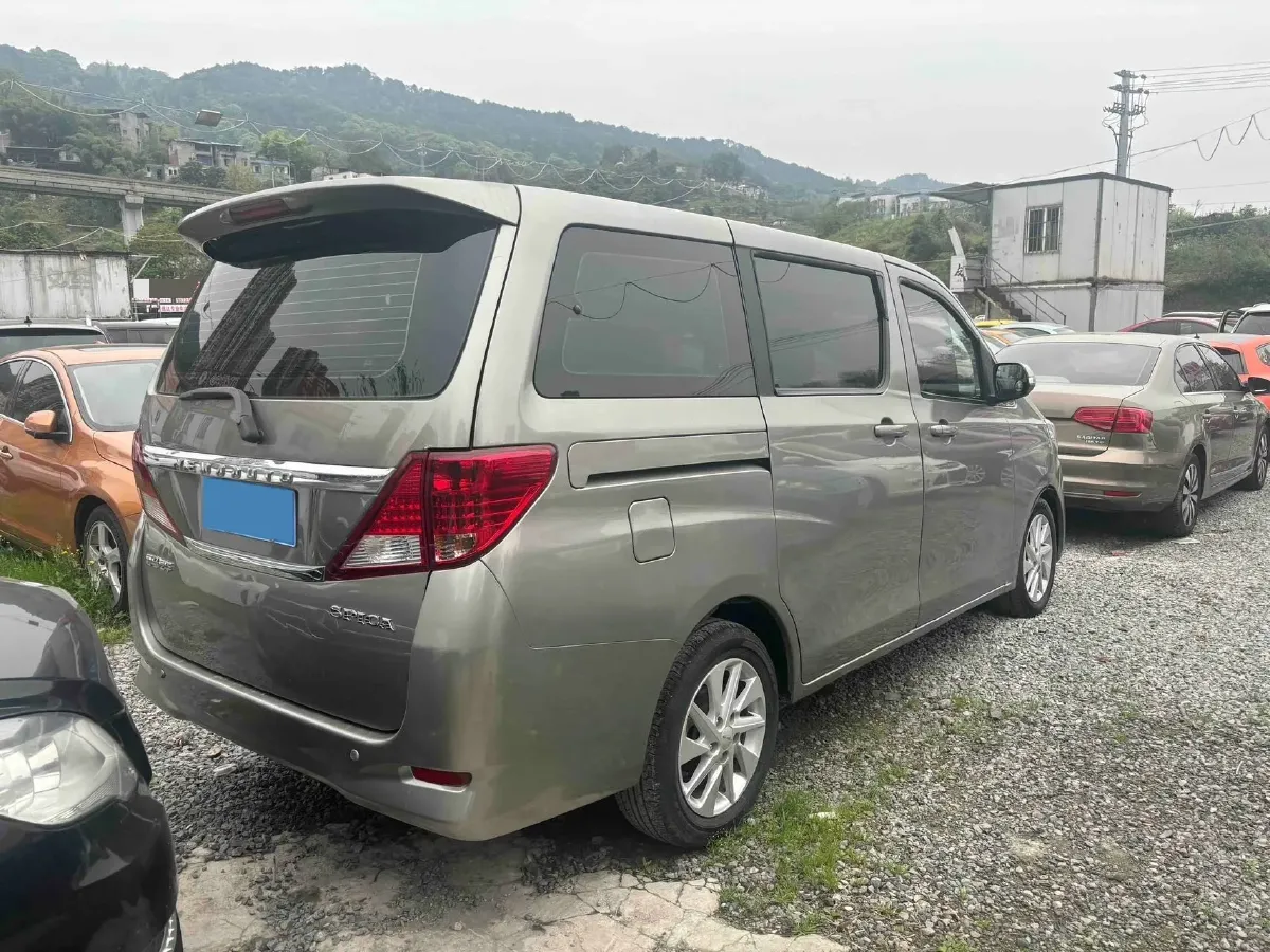 2018 Yema SiPaiKa 1.5L 112HP L4 5MT,autocango,china used car exporter,china ev exporter,chinese used car exporter,chinese used ev exporter