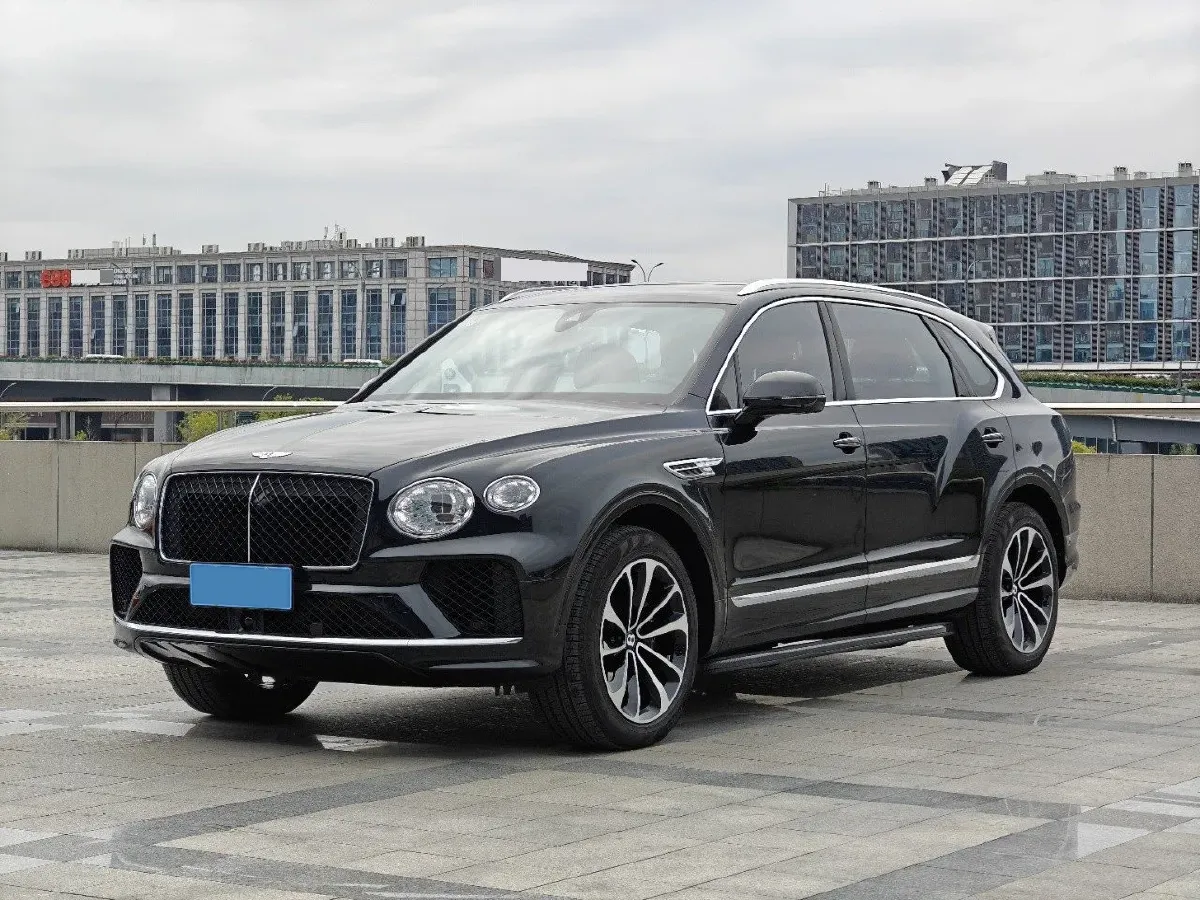 2024 Bentley Bentayga 4.0T 550HP V8 8AT,autocango,china used car exporter,china ev exporter,chinese used car exporter,chinese used ev exporter