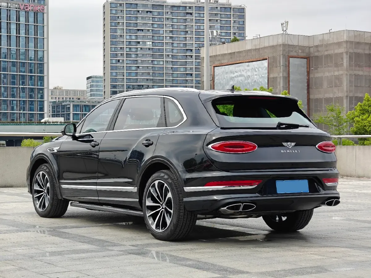 2024 Bentley Bentayga 4.0T 550HP V8 8AT,autocango,china used car exporter,china ev exporter,chinese used car exporter,chinese used ev exporter