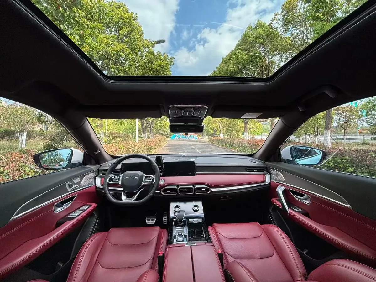 2021 Jetour X70 1.6T 197HP L4 7DCT,autocango,china used car exporter,china ev exporter,chinese used car exporter,chinese used ev exporter