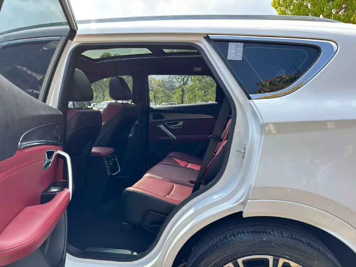 2021 Jetour X70 1.6T 197HP L4 7DCT,autocango,china used car exporter,china ev exporter,chinese used car exporter,chinese used ev exporter