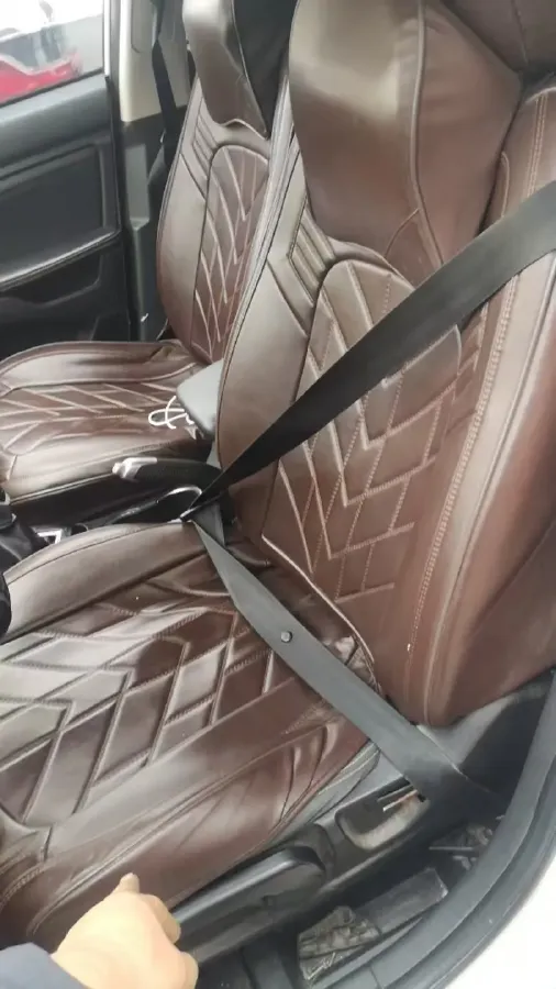 2017 Landwind X2 1.6L 125HP L4 5MT,autocango,china used car exporter,china ev exporter,chinese used car exporter,chinese used ev exporter