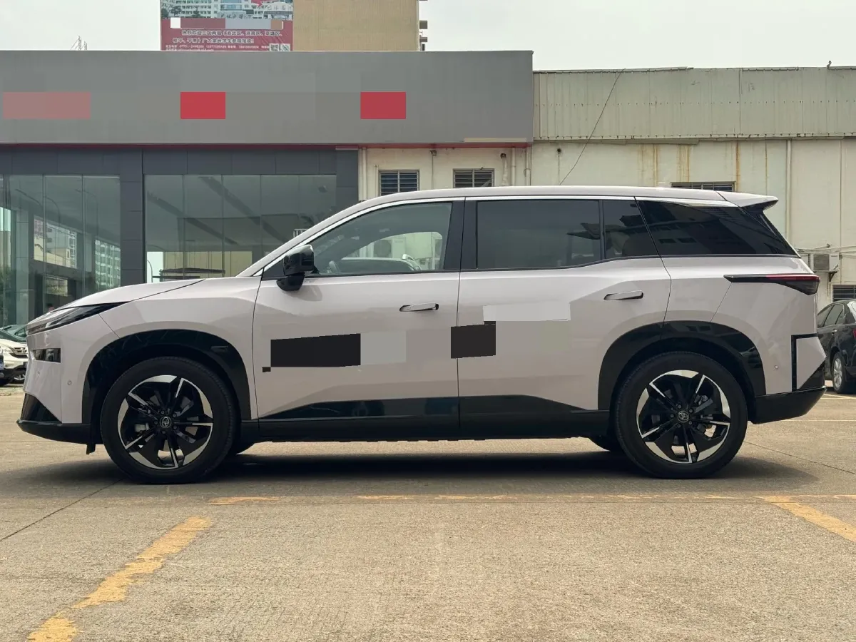 2025 Toyota BZ3X BEV 58.37KWH,autocango,china used car exporter,china ev exporter,chinese used car exporter,chinese used ev exporter