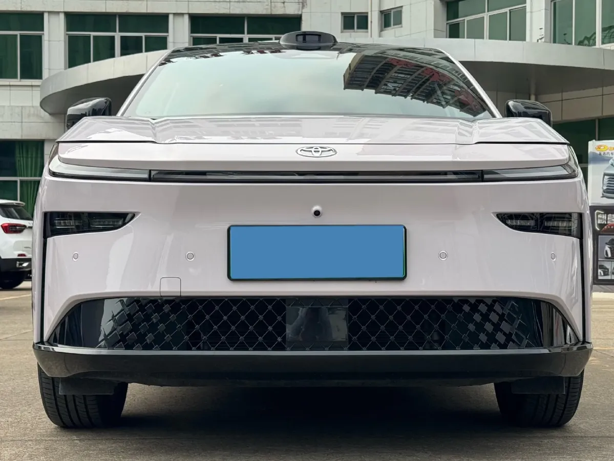 2025 Toyota BZ3X BEV 58.37KWH,autocango,china used car exporter,china ev exporter,chinese used car exporter,chinese used ev exporter