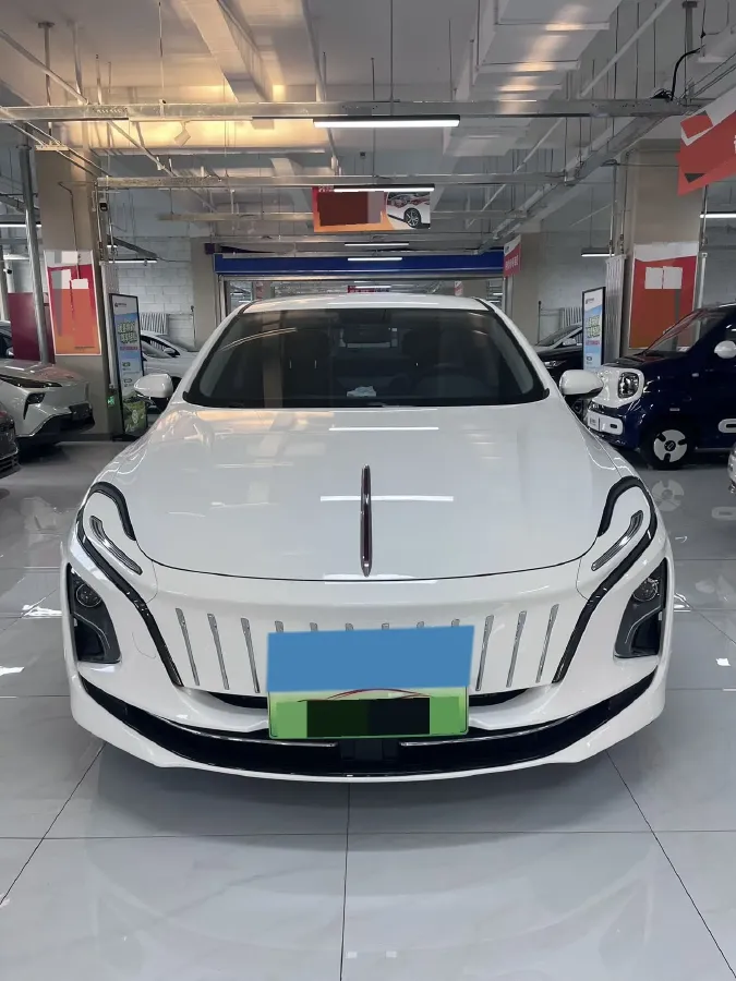 2024 HongQi E-QM5 BEV 72KWH,autocango,china used car exporter,china ev exporter,chinese used car exporter,chinese used ev exporter