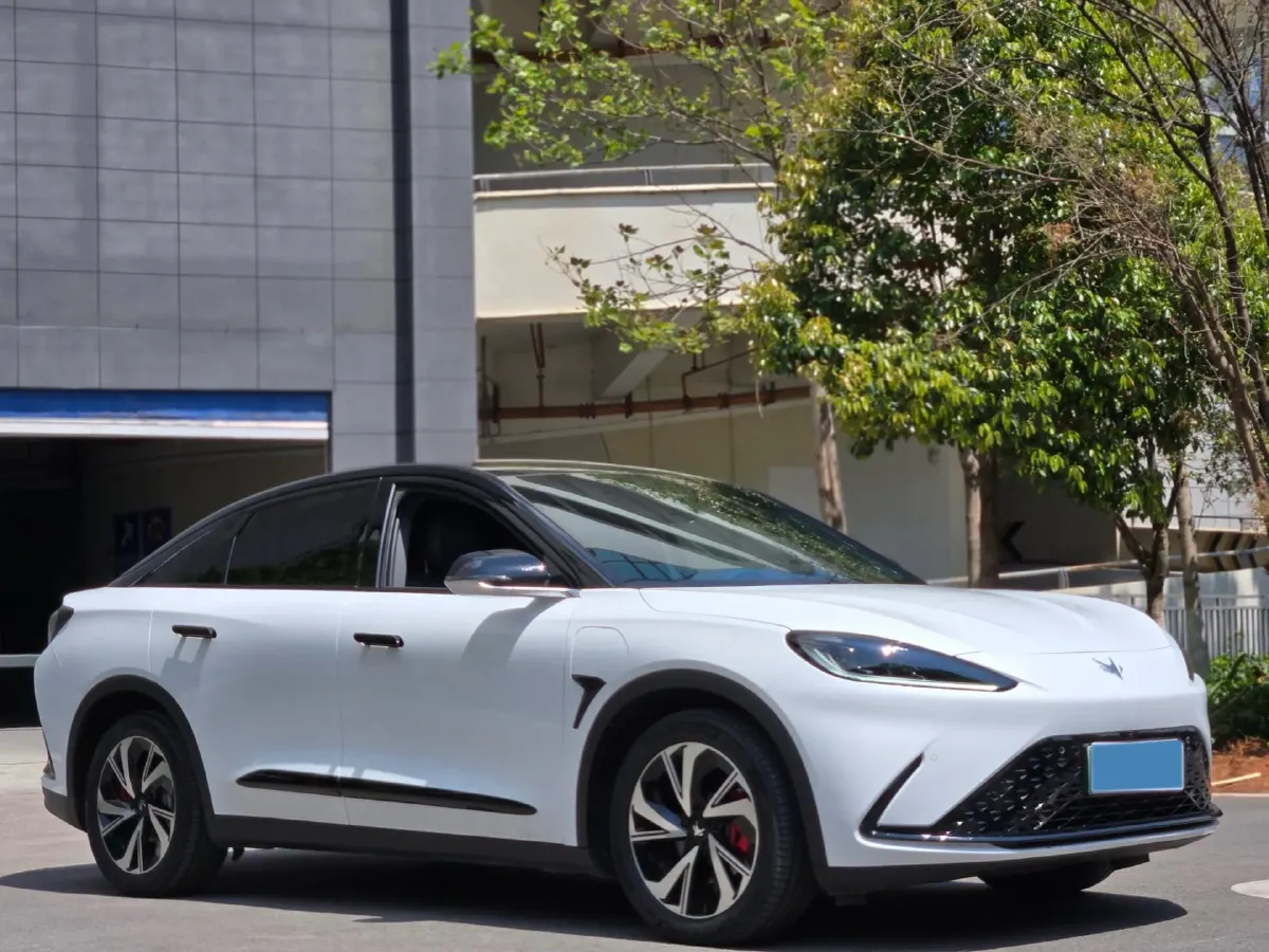 2022 ARCFOX αS BEV 65.6KWH,autocango,china used car exporter,china ev exporter,chinese used car exporter,chinese used ev exporter