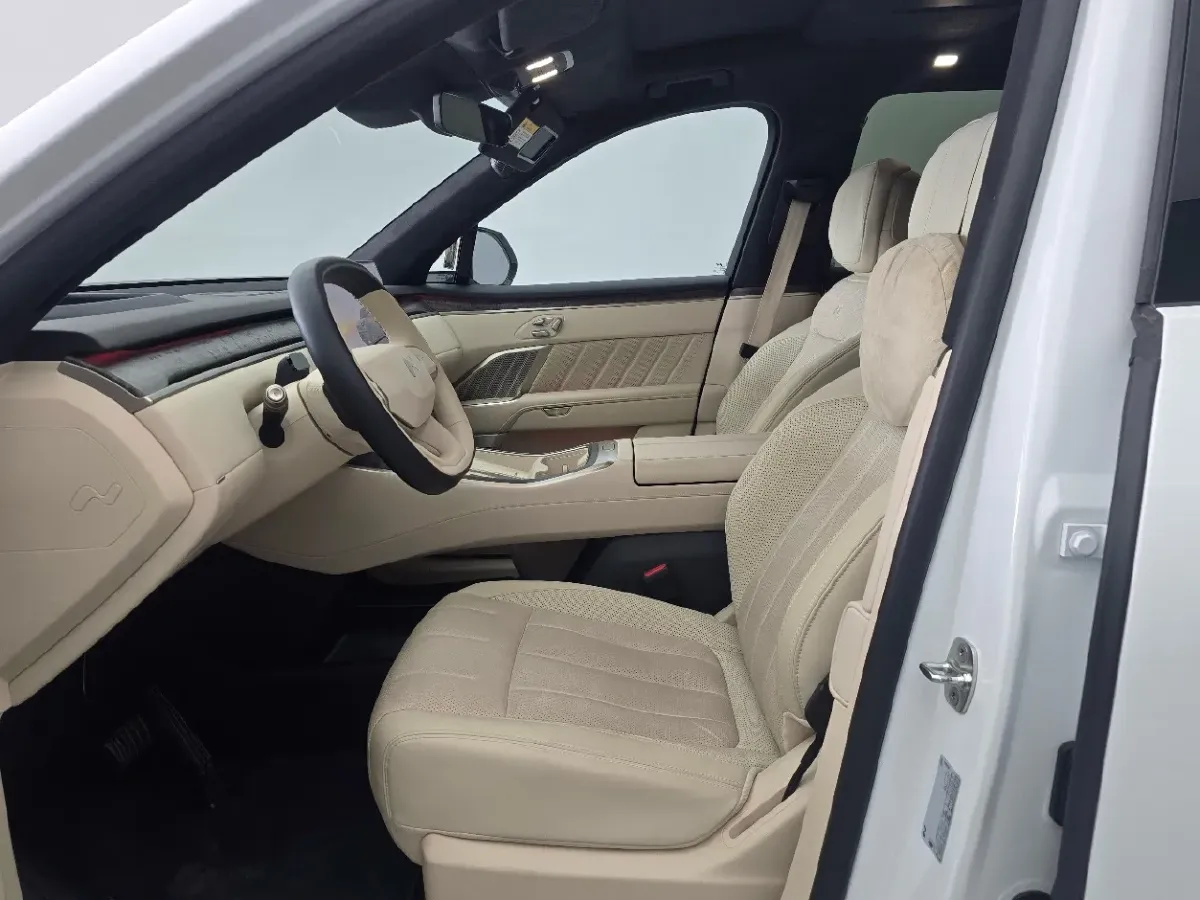 2025 ONVO L90 BEV,autocango,china used car exporter,china ev exporter,chinese used car exporter,chinese used ev exporter