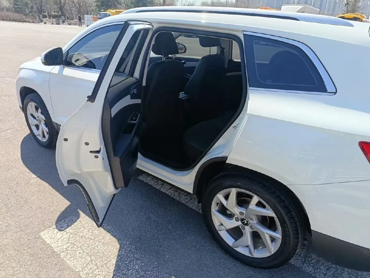 2023 Jetta VS7 1.4T 150HP L4 6AT,autocango,china used car exporter,china ev exporter,chinese used car exporter,chinese used ev exporter