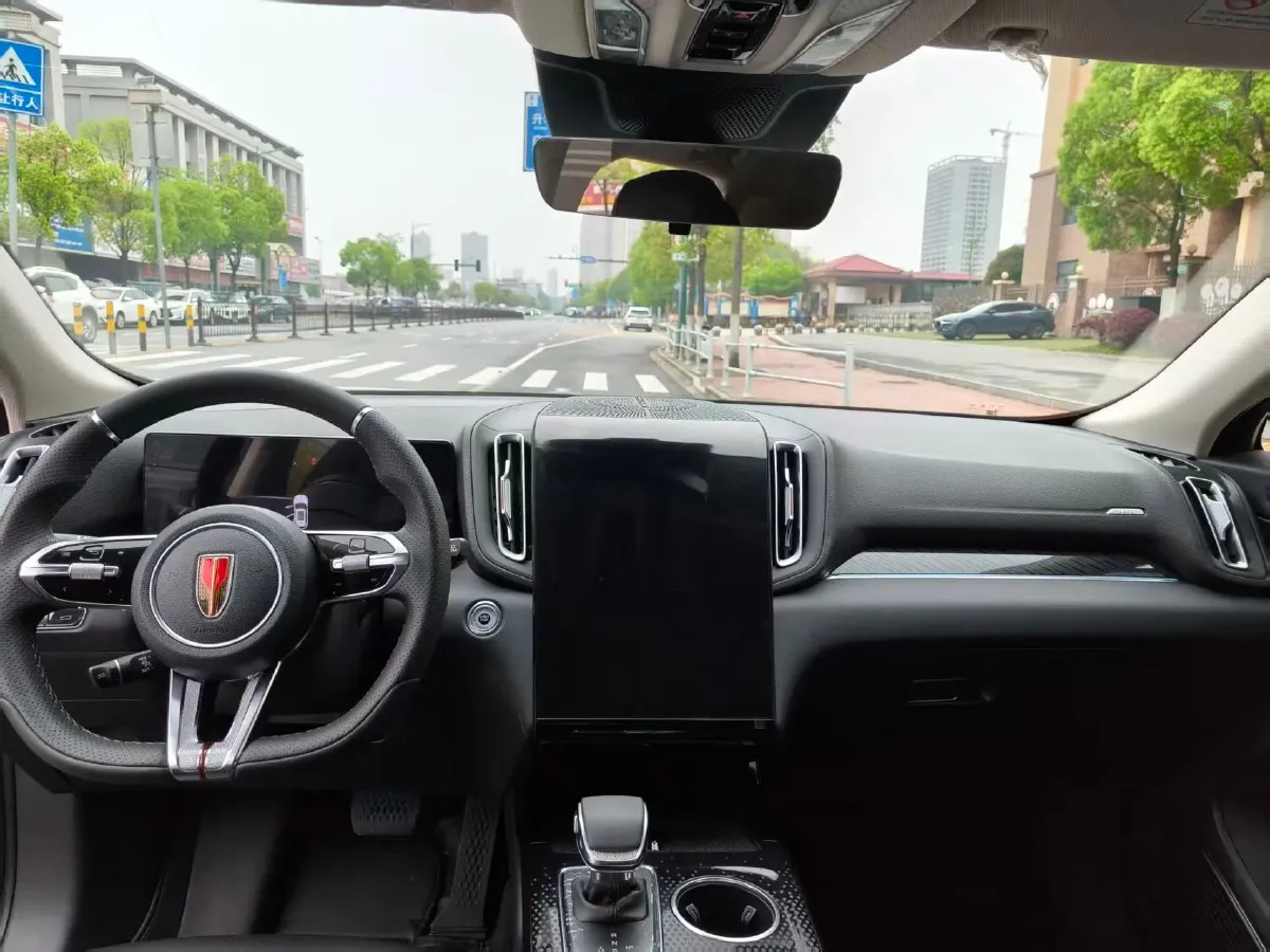 2023 HongQi HS3 1.5T 169HP L4 7DCT,autocango,china used car exporter,china ev exporter,chinese used car exporter,chinese used ev exporter