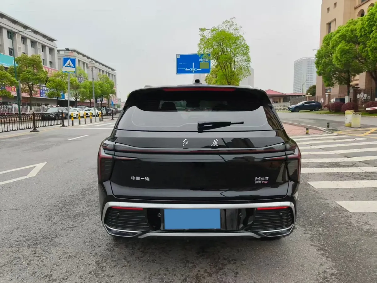 2023 HongQi HS3 1.5T 169HP L4 7DCT,autocango,china used car exporter,china ev exporter,chinese used car exporter,chinese used ev exporter