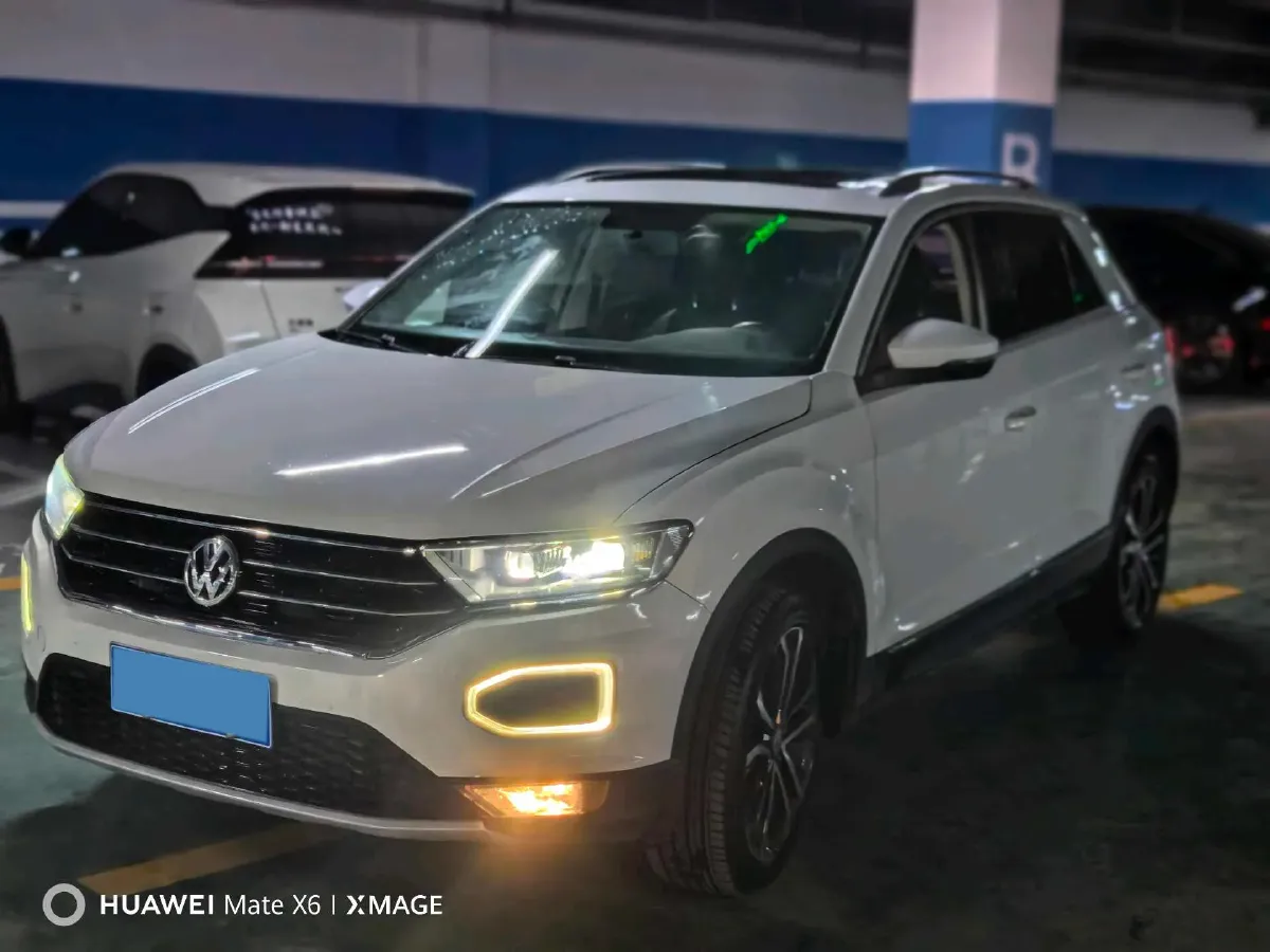 2019 Volkswagen T-Roc 1.4T 150HP L4 7DCT,autocango,china used car exporter,china ev exporter,chinese used car exporter,chinese used ev exporter