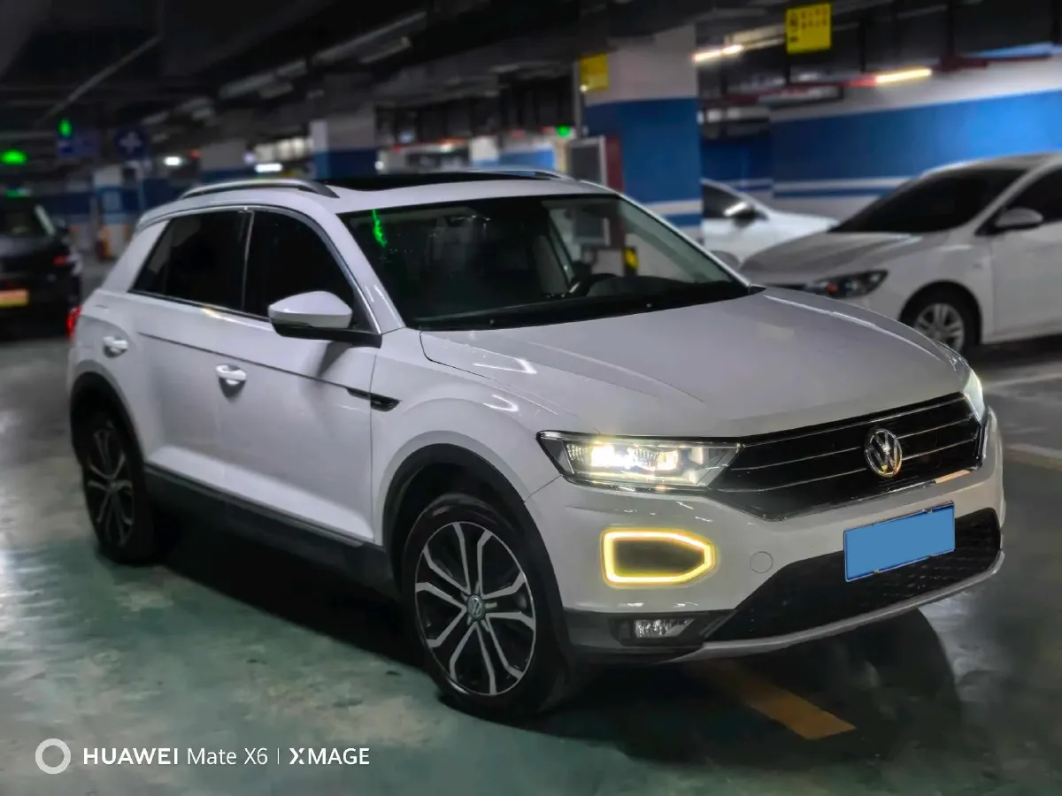 2019 Volkswagen T-Roc 1.4T 150HP L4 7DCT,autocango,china used car exporter,china ev exporter,chinese used car exporter,chinese used ev exporter