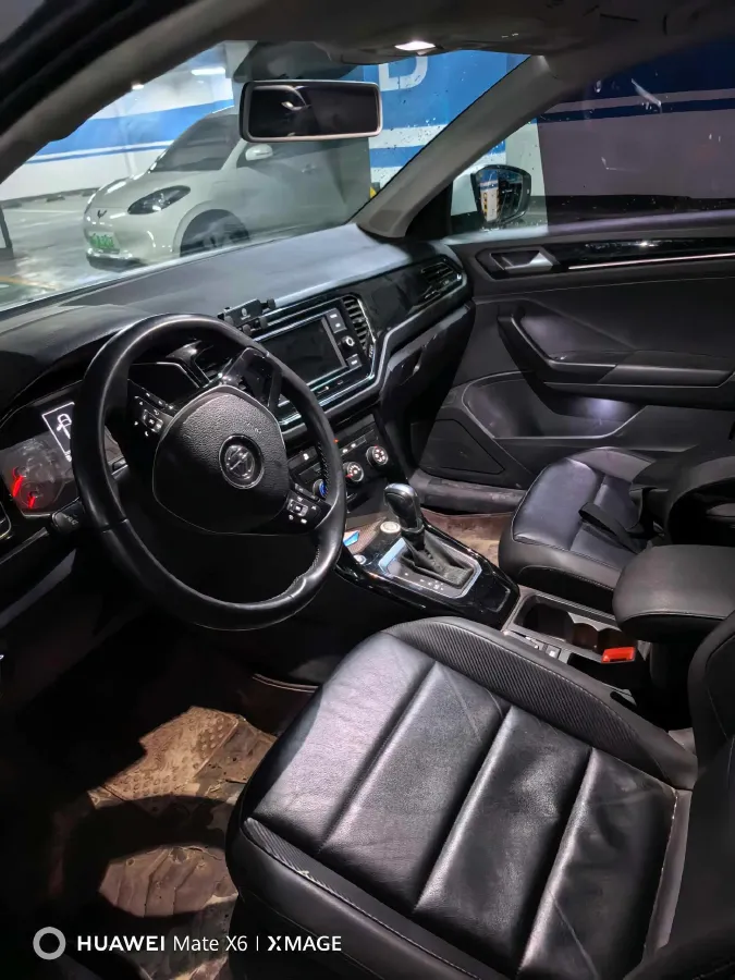 2019 Volkswagen T-Roc 1.4T 150HP L4 7DCT,autocango,china used car exporter,china ev exporter,chinese used car exporter,chinese used ev exporter