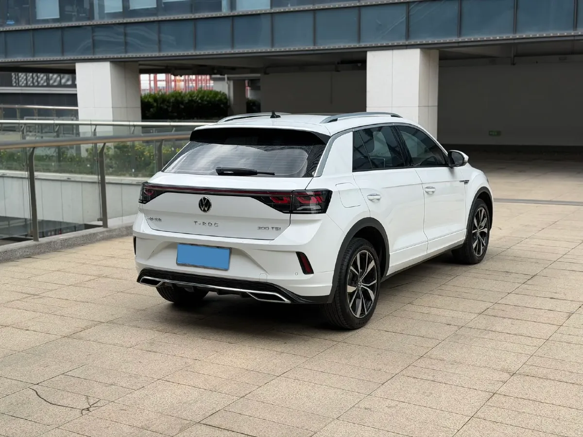 2024 Volkswagen T-Roc 1.5T 160HP L4 7DCT,autocango,china used car exporter,china ev exporter,chinese used car exporter,chinese used ev exporter