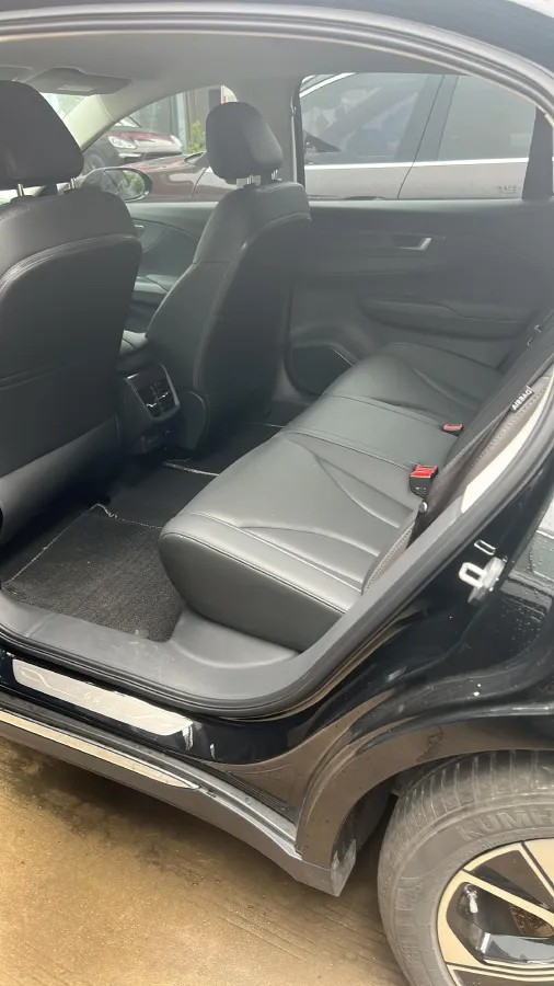 2023 HongQi E-QM5 BEV 54KWH,autocango,china used car exporter,china ev exporter,chinese used car exporter,chinese used ev exporter